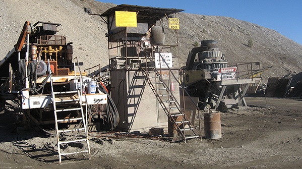 Crusher Control Operating Station